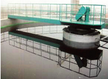 ZBGN型周邊傳動(dòng)橋式刮泥機(jī)